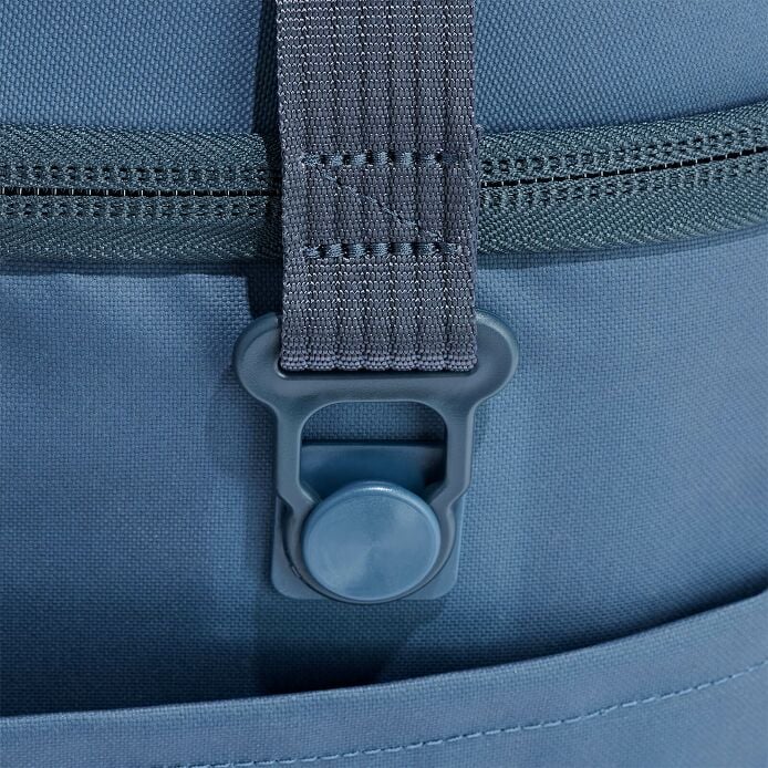 carryouttm-soft-cooler-15-l-r5 250815_hydro_cooler_details_14854_6.jpg