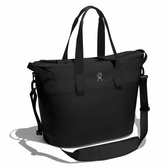 26-l-day-escapetm-tote-t9 26-l-day-escape-soft-cooler-tote-black-angled_1_1.jpg