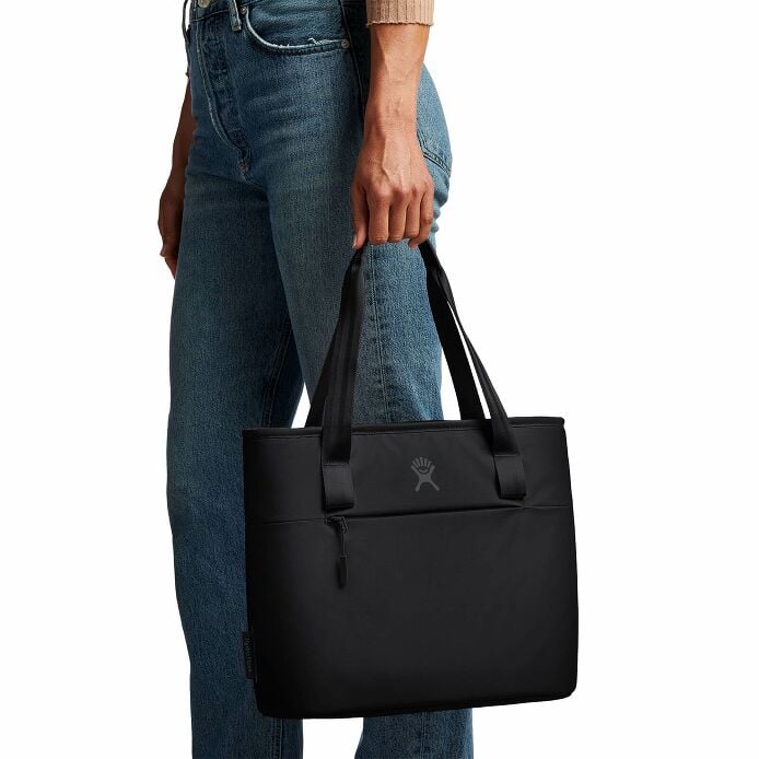 8-l-insulated-lunch-tote-y3 8l-tote-black-hb.jpg