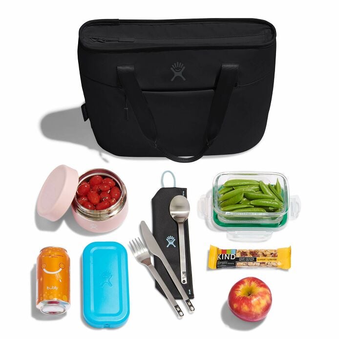 8-l-insulated-lunch-tote-y3 8l-tote-black-packing.jpg
