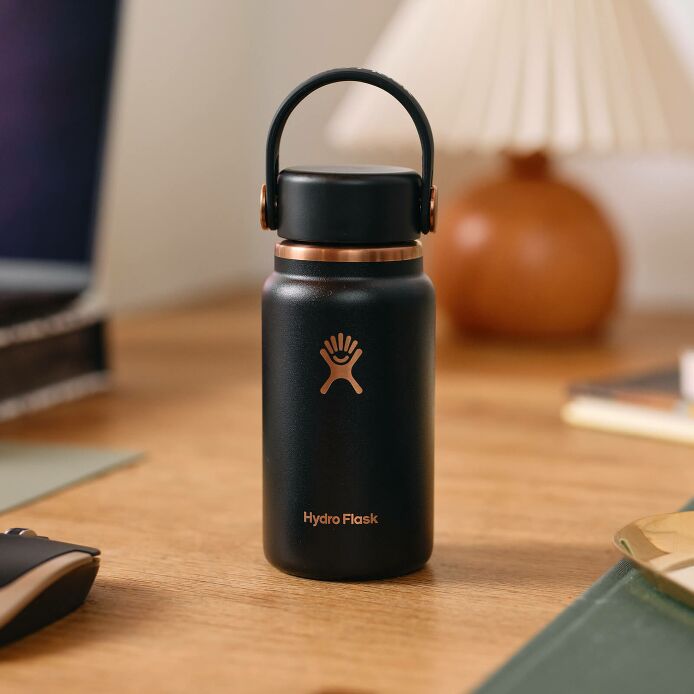 arc-collection-micro-hydro-200-ml-t9 black_-_lifestyle_1.jpeg