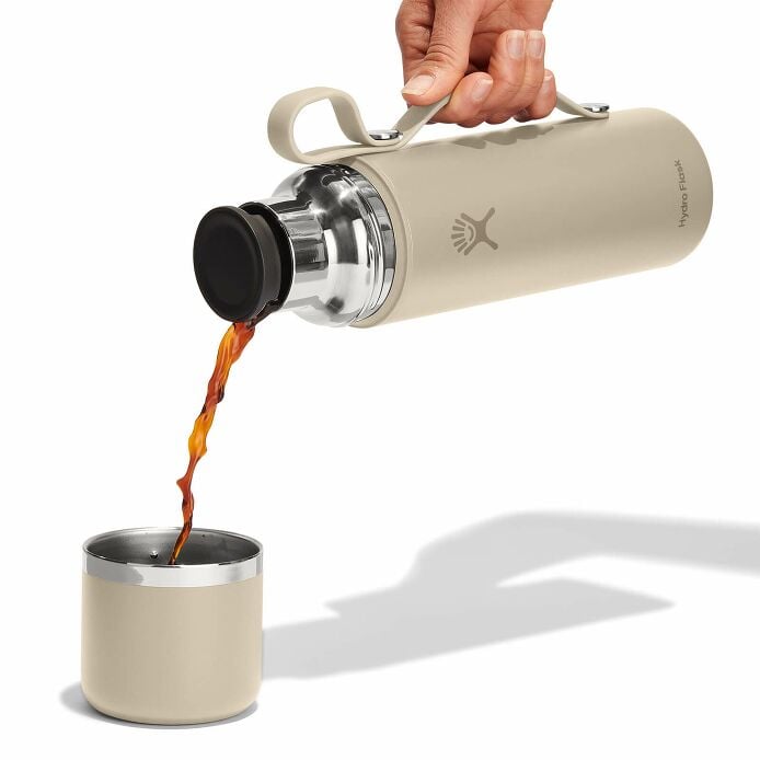 28-oz-hot-flask-and-cup-n5 hot-flask-_-cup-oat-pour.jpg