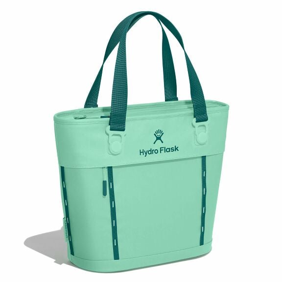 carryouttm-soft-cooler-tote-10-l-w4 miniit344-carryout-tote-10l-mermaid-green-angled.jpg